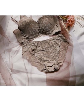 【三愛水着楽園/San-ai Resort】の【新レース】カシュクール脇高ブラセット 【northerly】 人気、トレンドファッション・服の通販 founy(ファニー) ファッション Fashion レディースファッション Fashion for Women アンダー Underwear Essentials カシュクール Wrap Design ショーツ Shorts, Short Pants シンプル Simple, Minimal スタンダード Standard, Basic ストレッチ Stretch, Stretchy Fabric ポケット Pocket, Pocket Detail ラップ Wrap, Wrap Design レース Lace, Lace Fabric ワイヤー Wire, Wired Bra |ID:prp329100004625880