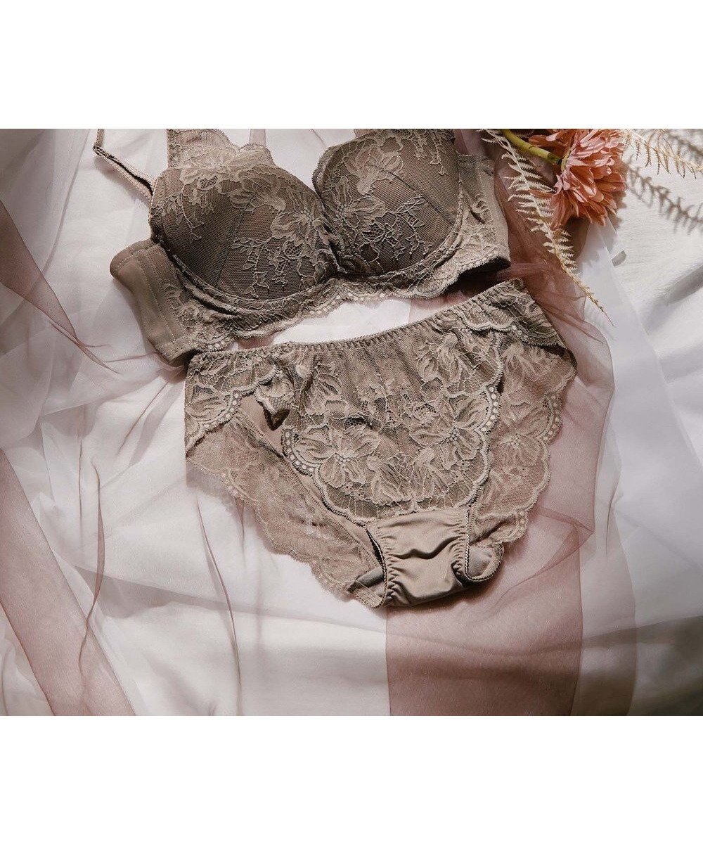 【三愛水着楽園/San-ai Resort】の【フラワーレース】カシュクール脇高ブラセット 【northerly】 インテリア・キッズ・メンズ・レディースファッション・服の通販 founy(ファニー) 　ファッション　Fashion　レディースファッション　Fashion for Women　アンダー　Underwear Essentials　カシュクール　Wrap Design　ショーツ　Shorts, Short Pants　シンプル　Simple, Minimal　スタンダード　Standard, Basic　ストレッチ　Stretch, Stretchy Fabric　フラワー　Flower, Floral　ポケット　Pocket, Pocket Detail　ラップ　Wrap, Wrap Design　レース　Lace, Lace Fabric　ワイヤー　Wire, Wired Bra　チャコール|ID: prp329100004625880 ipo3291000000035284561