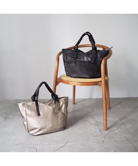 【ペレボルサ/PELLE BORSA】のビッグトートバッグ Cheers チアーズ 5209 人気、トレンドファッション・服の通販 founy(ファニー) ファッション Fashion レディースファッション Fashion for Women バッグ Bags 傘 Umbrella, Parasol 巾着 Drawstring Bag, Kinchaku 抗菌 Antibacterial, Bacteria-Resistant 財布 Wallet, Purse ハンカチ Handkerchief, Hanky ビッグ Big, Oversized ポケット Pocket, Pocket Detail ポーチ Pouch, Small Case メガネ Glasses, Eyewear ループ Loop, Loop Knit おすすめ Recommended / Our Picks 旅行 Travel エレガント 上品 Elegant |ID:prp329100004625897