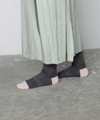 【トリコテ/Tricote】のバンピーパッチワークソックス 人気、トレンドファッション・服の通販 founy(ファニー) ファッション Fashion レディースファッション Fashion for Women ソックス&靴下 Socks & Hosiery レッグウェア・ストッキング Legwear & Hosiery おすすめ Recommended / Our Picks クラシカル Classical, Vintage-Inspired ソックス Socks, Hosiery タンブラー Tumbler, Travel Mug パッチワーク Patchwork, Mixed Fabric フラット Flat, Flat Shoes thumbnail 97CHARCOAL|ID: prp329100004626810 ipo3291000000033250238