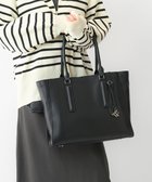 【エースバッグズアンドラゲッジ/ACE BAGS & LUGGAGE】のW .Day/Night グルマンキー レザートート A4サイズ 13.3インチPC収納 19001 ダブルアンドデイナイト 人気、トレンドファッション・服の通販 founy(ファニー) ファッション Fashion レディースファッション Fashion for Women バッグ Bags シンプル Simple, Minimal スマート Smart, Elegant 定番 Standard, Basic Item フォルム Silhouette, Form ポケット Pocket, Pocket Detail メタル Metal, Metal Parts 再入荷 Restock / Back in Stock 新作・新入荷 New Arrivals / New In ビジネス 仕事 通勤 Business / Work / Commuting thumbnail ブラック|ID: prp329100004626884 ipo3291000000033250867