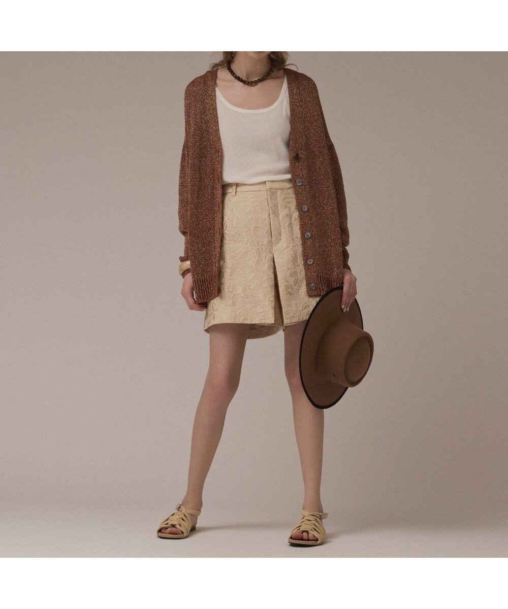 【グレース コンチネンタル/GRACE CONTINENTAL】のリーフジャガードショートパンツ 人気、トレンドファッション・服の通販 founy(ファニー) 　ファッション　Fashion　レディースファッション　Fashion for Women　パンツ　Pants & Trousers　ショートパンツ・ハーフパンツ　High-Waisted & Relaxed Shorts　キュロット　Culottes, Wide Shorts　ショート　Short, Short Length　シンプル　Simple, Minimal　ハーフ　Half, Half-Length　バランス　Balance, Style Balance　プリーツ　Pleats, Pleated　ボックス　Boxy, Box Shape　リラックス　Relax, Relaxed Fit　リーフ　Leaf, Botanical Leaf　夏　Summer　春　Spring　S/S・春夏　SS, Spring/Summer, Warm Season　 other-1|ID: prp329100004630366 ipo3291000000033303673