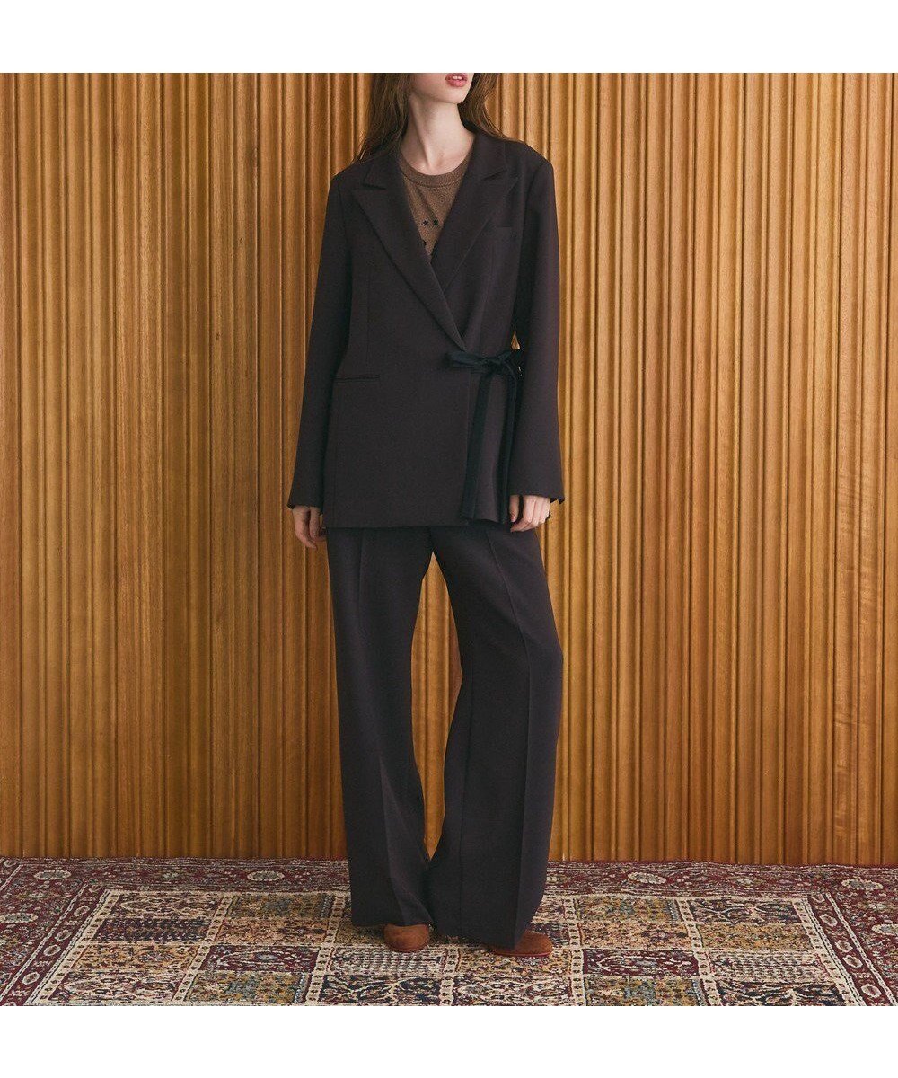 【グレース コンチネンタル/GRACE CONTINENTAL】のサテンボウ付テーラードジャケット 人気、トレンドファッション・服の通販 founy(ファニー) 　ファッション　Fashion　レディースファッション　Fashion for Women　アウター　Coat / Outerwear Collection　レディースジャケット・軽アウター　Jackets　テーラードジャケット / 通勤・きれいめスタイル　Tailored Jackets & Blazers　エレガント 上品　Elegant　秋　Autumn　サテン　Satin, Glossy Fabric　シンプル　Simple, Minimal　ジャケット　Jacket, Outerwear　セットアップ　Set-Up, Coordinated Outfit　ダブル　Double, Double-Breasted　フォーマル　Formal, Dressy　ポケット　Pocket, Pocket Detail　リボン　Ribbon, Bow　A/W・秋冬　Autumn/Winter　おすすめ　Recommended / Our Picks　 other-1|ID: prp329100004630371 ipo3291000000033303698
