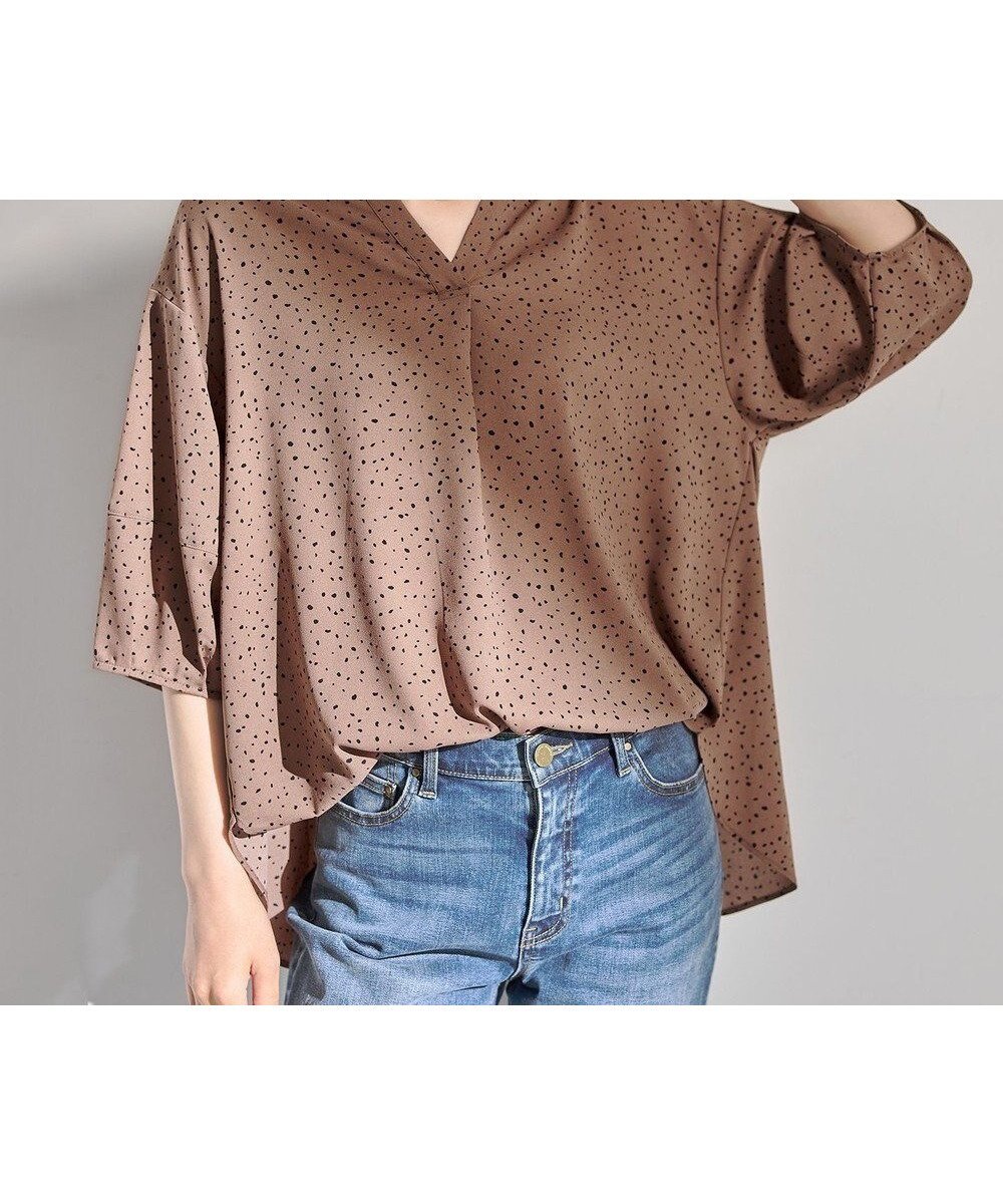 【エニー/ANY】のドルマンスキッパードットブラウス インテリア・キッズ・メンズ・レディースファッション・服の通販 founy(ファニー) ファッション Fashion レディースファッション Fashion for Women トップス・カットソー Cut & Sew Tops シャツ・ブラウス・オフィスカジュアル Elegant Blouses & Button-Ups ジョーゼット Georgette, Semi-Sheer Fabric スキッパー Skipper, Open Collar スリーブ Sleeve, Long Sleeve / Short Sleeve デニム Denim, Jeans Material ドット Polka Dot, Dot Pattern バランス Balance, Style Balance ボトム Bottoms, Lower Wear エレガント 上品 Elegant 夏 Summer 春 Spring S/S・春夏 SS, Spring/Summer, Warm Season 楽ちん Easy Fit, Comfortable 洗える Machine Washable ビジネス 仕事 通勤 Business / Work / Commuting モカ系|ID: prp329100004630403 ipo3291000000033303925