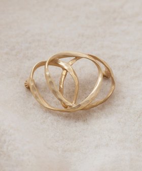 【ピッシェアンス/Pisceans】のスリーストランドブローチ 人気、トレンドファッション・服の通販 founy(ファニー) ファッション Fashion レディースファッション Fashion for Women アクセサリー Fashion Accessories アンティーク Antique-Inspired オケージョン Occasion Wear シルバー Silver, Metallic Silver シンプル Simple, Minimal ブローチ Brooch, Pin Brooch セレモニー Ceremony ギフト プレゼント Gift / Present 入学式 Entrance Ceremony 卒業式 Graduation Ceremony 結婚式 Wedding 披露宴 Wedding Reception |ID:prp329100004630638