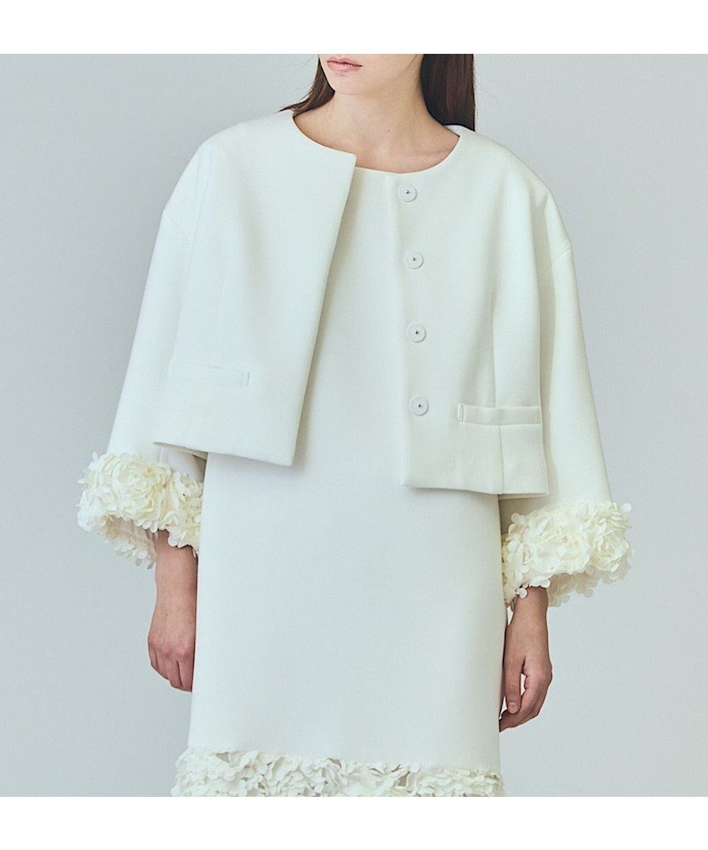 【グレース コンチネンタル/GRACE CONTINENTAL】のフラワーチュール切替ジャケット 人気、トレンドファッション・服の通販 founy(ファニー) 　ファッション　Fashion　レディースファッション　Fashion for Women　アウター　Coat / Outerwear Collection　レディースジャケット・軽アウター　Jackets　ノーカラージャケット / シンプル上品コーデ　Collarless Jackets　おすすめ　Recommended / Our Picks　イタリア　Italy　ショート　Short, Short Length　ジャケット　Jacket, Outerwear　セットアップ　Set-Up, Coordinated Outfit　ドッキング　Docking, Mixed Material　バランス　Balance, Style Balance　今季　This Season, Current Season　切替　Switching, Contrast Panel　夏　Summer　春　Spring　S/S・春夏　SS, Spring/Summer, Warm Season　 other-1|ID: prp329100004630896 ipo3291000000033577324