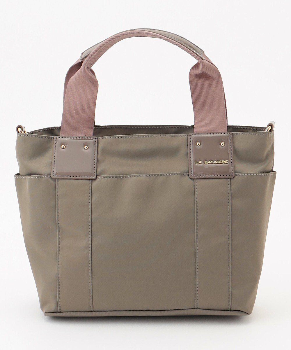 【ラ バガジェリー/LA BAGAGERIE】の2WAYナイロンミニトート インテリア・キッズ・メンズ・レディースファッション・服の通販 founy(ファニー) ファッション Fashion レディースファッション Fashion for Women バッグ Bags ショルダー Shoulder, Shoulder Strap スマート Smart, Elegant ポケット Pocket, Pocket Detail マグネット Magnet, Magnetic Closure 人気 Popular, Best Seller 軽量 Lightweight, Ultra Light グレー|ID: prp329100004630916 ipo3291000000033660466