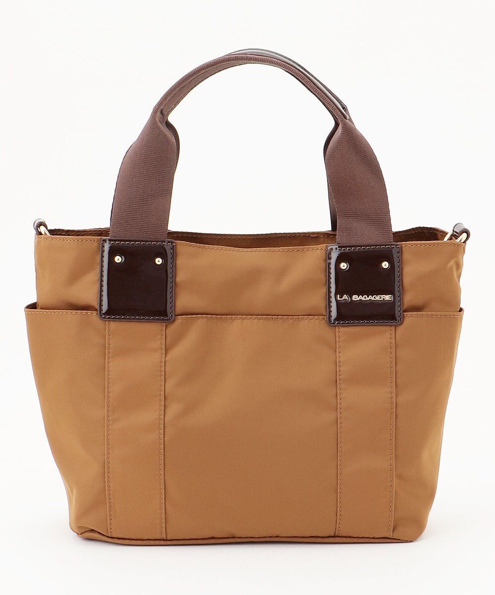 【ラ バガジェリー/LA BAGAGERIE】の2WAYナイロンミニトート インテリア・キッズ・メンズ・レディースファッション・服の通販 founy(ファニー) ファッション Fashion レディースファッション Fashion for Women バッグ Bags ショルダー Shoulder, Shoulder Strap スマート Smart, Elegant ポケット Pocket, Pocket Detail マグネット Magnet, Magnetic Closure 人気 Popular, Best Seller 軽量 Lightweight, Ultra Light チョコ|ID: prp329100004630916 ipo3291000000033660468