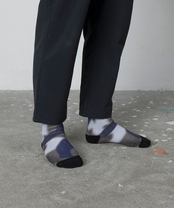 【トリコテ/Tricote】のグラフィティパイルソックス インテリア・キッズ・メンズ・レディースファッション・服の通販 founy(ファニー) https://founy.com/ ファッション Fashion レディースファッション Fashion for Women ソックス&靴下 Socks & Hosiery レッグウェア・ストッキング Legwear & Hosiery クッション Cushion, Throw Pillow グラデーション Gradient, Ombre ソックス Socks, Hosiery プリント Print, Printed Pattern |ID: prp329100004631159 ipo3291000000034309513