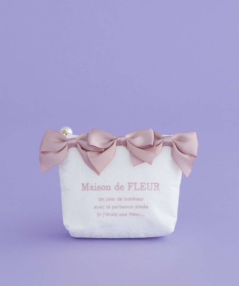 【メゾンドフルール/Maison de FLEUR】のジャカードリボンポーチ インテリア・キッズ・メンズ・レディースファッション・服の通販 founy(ファニー) 　ファッション　Fashion　レディースファッション　Fashion for Women　ミニ財布・二つ折り財布　Wallets & Card Cases　ポーチ&ミニバッグ　Pouches & Mini Bags　コンパクト　Compact, Small Size　ジャカード／ジャガード　Jacquard, Woven Pattern　パール　Pearl, Pearl Accent　フェミニン　Feminine, Girly　フォルム　Silhouette, Form　ポーチ　Pouch, Small Case　リボン　Ribbon, Bow　エレガント 上品　Elegant　財布　Wallet, Purse　Ivory|ID: prp329100004631920 ipo3291000000033333409