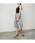 【グレース コンチネンタル/GRACE CONTINENTAL】のマルチシアーストライプスカート 人気、トレンドファッション・服の通販 founy(ファニー) ファッション Fashion レディースファッション Fashion for Women スカート Skirts シアー Sheer, See-Through ティアード Tiered, Tiered Style リゾート Resort, Vacation Style リボン Ribbon, Bow 今夏 This Summer 夏 Summer 春 Spring S/S・春夏 SS, Spring/Summer, Warm Season thumbnail ブラック|ID: prp329100004633657 ipo3291000000034628961