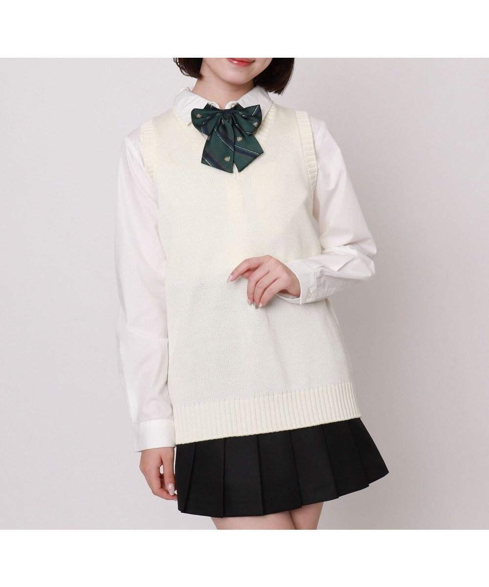 【ウィゴー/WEGO】の【SCHOOLITEM】ベーシックニットベスト インテリア・キッズ・メンズ・レディースファッション・服の通販 founy(ファニー) 　ファッション　Fashion　レディースファッション　Fashion for Women　アウター　Coat / Outerwear Collection　トップス・カットソー　Cut & Sew Tops　ニット　Knit Tops & Sweaters　ベスト&ジレ / 重ね着スタイル　Vests & Gilets　おすすめ　Recommended / Our Picks　スウェット / スエット　Sweatshirt, Sweatwear　スマホ　Smartphone, Mobile Device　ベスト　Vest, Waistcoat　半袖　Short Sleeve, Half Sleeve　A/W・秋冬　Autumn/Winter　長袖　Long Sleeve, Full Sleeve　オフホワイト|ID: prp329100004633832 ipo3291000000033360099