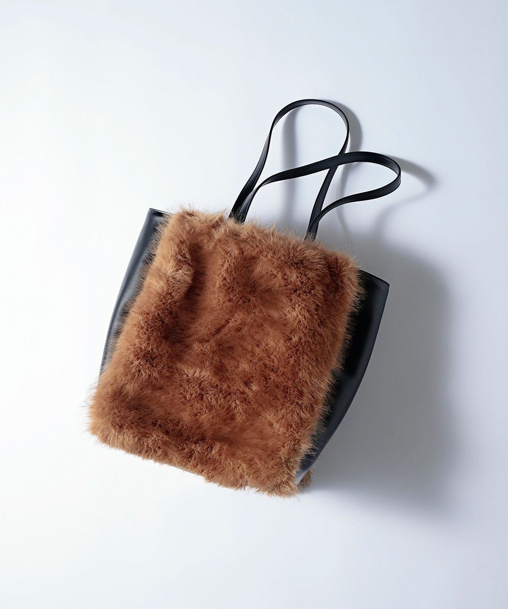 【自由区/JIYU-KU】の【カタログ掲載】ファーコンビ トートバッグ 人気、トレンドファッション・服の通販 founy(ファニー) ファッション Fashion レディースファッション Fashion for Women バッグ Bags コンビ Combo, Combination Style トラベル Travel, Travel Gear ビジネス 仕事 通勤 Business / Work / Commuting ポケット Pocket, Pocket Detail other-1|ID: prp329100004634291 ipo3291000000034073052