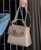 【エニィ スィス/any SiS】の【2WAY】コンビフラップ バッグ 人気、トレンドファッション・服の通販 founy(ファニー) ファッション Fashion レディースファッション Fashion for Women バッグ Bags クラシカル Classical, Vintage-Inspired コンビ Combo, Combination Style フラップ Flap, Flap Pocket 新作・新入荷 New Arrivals / New In thumbnail ベージュファー|ID: prp329100004634345 ipo3291000000033366332