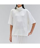 【ベイジ,/BEIGE,】の【洗える・Precious 11月号掲載】LLOYD / ハンマーサテンロールカラー半袖ブラウス Ecru|ID: prp329100004634385 ipo3291000000033366629