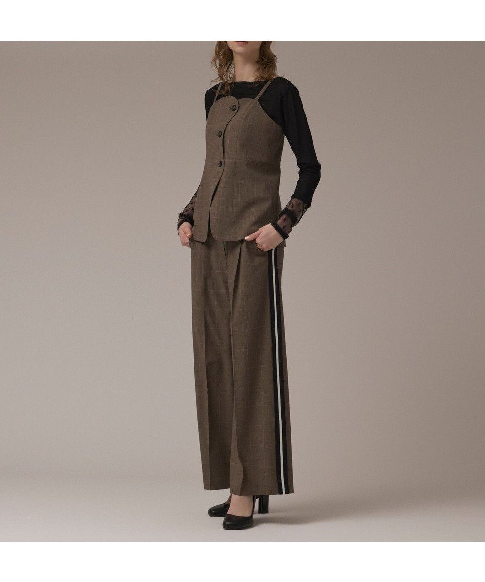【グレース コンチネンタル/GRACE CONTINENTAL】のサイドラインパンツ インテリア・キッズ・メンズ・レディースファッション・服の通販 founy(ファニー) 　ファッション　Fashion　レディースファッション　Fashion for Women　パンツ　Pants & Trousers　キャミソール　Camisole, Spaghetti Strap Top　ストレッチ　Stretch, Stretchy Fabric　ストレート　Straight, Straight Cut　スーツ　Suit, Formalwear　セットアップ　Set-Up, Coordinated Outfit　チェック　Check, Plaid, Tartan　ワイド　Wide, Wide Fit　秋　Autumn　A/W・秋冬　Autumn/Winter　ブラウン|ID: prp329100004634415 ipo3291000000033366815
