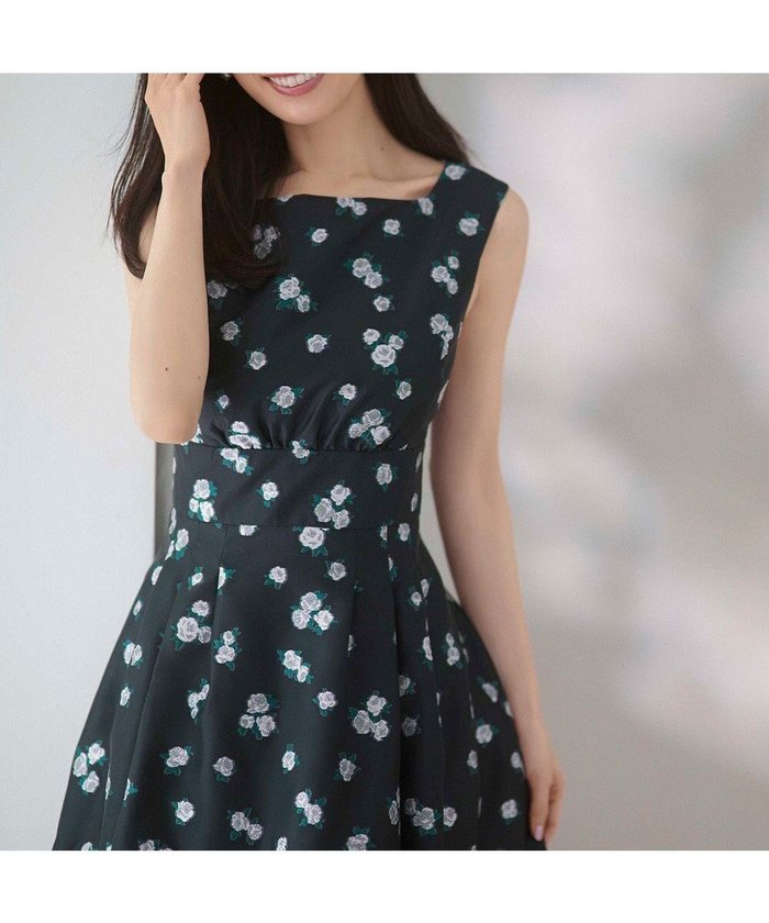 【トッカ/TOCCA】の【美人百花掲載】【00サイズあり・洗える・消臭】BOUQUET OF BEAUTY ドレス インテリア・キッズ・メンズ・レディースファッション・服の通販 founy(ファニー) https://founy.com/ 雑誌掲載アイテム Magazine Picks & Fashion Features ファッション雑誌 Fashion Magazines ビジンヒャッカ 美人百花 ファッション Fashion レディースファッション Fashion for Women ワンピース Dresses フォーマル・パーティードレス・結婚式用ドレス Elegant & Casual Dresses オーガンジー Organza Fabric 洗える Machine Washable カッティング Cutting Detail シンプル Simple, Minimal ジャカード／ジャガード Jacquard, Woven Pattern スリーブ Sleeve, Long Sleeve / Short Sleeve 雑誌 Magazine, Fashion Magazine ドレス Dress, One-Piece 定番 Standard, Basic Item パーティ Party, Party Style フェミニン Feminine, Girly フレンチ French, French Style A/W・秋冬 Autumn/Winter S/S・春夏 SS, Spring/Summer, Warm Season 夏 Summer |ID: prp329100004634461 ipo3291000000033873291