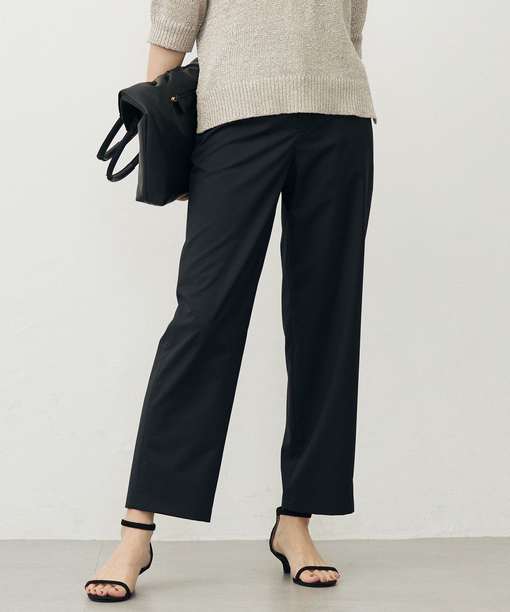 【ジェイ プレス/J.PRESS】のSOFTシャンブレー テーパード パンツ インテリア・キッズ・メンズ・レディースファッション・服の通販 founy(ファニー) 　ファッション　Fashion　レディースファッション　Fashion for Women　パンツ　Pants & Trousers　コンパクト　Compact, Small Size　シャンブレー　Chambray, Denim-Like Fabric　テーパード　Tapered, Tapered Pants　フラット　Flat, Flat Shoes　A/W・秋冬　Autumn/Winter　軽量　Lightweight, Ultra Light　ブラック系|ID: prp329100004634463 ipo3291000000035545512