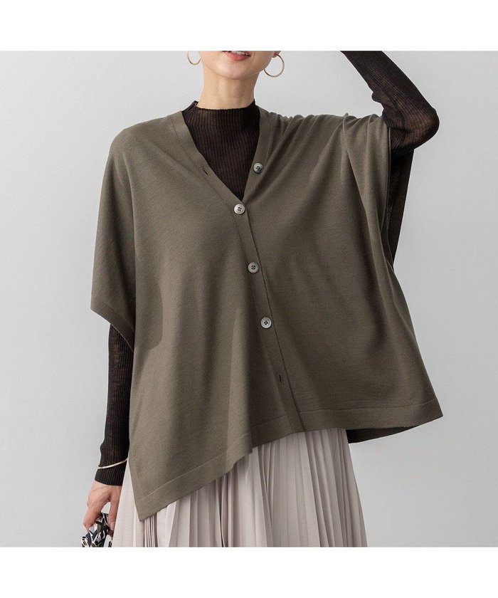 【23区/NIJYUSANKU】の【洗える】コンパクトウール マルチウェイ ニットポンチョ インテリア・キッズ・メンズ・レディースファッション・服の通販 founy(ファニー) https://founy.com/ ファッション Fashion レディースファッション Fashion for Women アウター Coat / Outerwear Collection ポンチョ・ケープコート Ponchos & Capes トップス・カットソー Cut & Sew Tops ニット Knit Tops & Sweaters インナー Innerwear 春 Spring 洗える Machine Washable 秋 Autumn コンパクト Compact, Small Size セーター Sweater, Knitwear タンク Tank Top, Sleeveless Top タートルネック Turtleneck, High Neck ワイド Wide, Wide Fit A/W・秋冬 Autumn/Winter 冬 Winter / This Winter 夏 Summer 2025年 2025 2025-2026秋冬・A/W Autumn/Winter 2025–26 AW25–26 |ID: prp329100004634490 ipo3291000000035705468