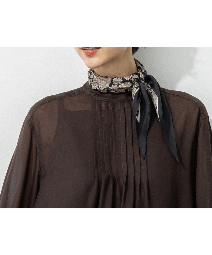 【23区/NIJYUSANKU】の【BAILA11月号掲載】Ratti ヴィンテージペイズリープリント スカーフ インテリア・キッズ・メンズ・レディースファッション・服の通販 founy(ファニー) https://founy.com/ 雑誌掲載アイテム Magazine Picks & Fashion Features ファッション雑誌 Fashion Magazines バイラ BAILA ファッション Fashion レディースファッション Fashion for Women アクセサリー Fashion Accessories イタリア Italy エレガント 上品 Elegant 11月号 November Issue シルク Silk, 100% Silk ジャカード／ジャガード Jacquard, Woven Pattern スカーフ Scarf, Neckwear 雑誌 Magazine, Fashion Magazine トレンド Trend, Trending Now バンダナ Bandana, Head Scarf プリント Print, Printed Pattern ペイズリー Paisley, Ethnic Pattern モチーフ Motif, Design Theme モノトーン Monotone, Black and White A/W・秋冬 Autumn/Winter 冬 Winter / This Winter 2025年 2025 2025-2026秋冬・A/W Autumn/Winter 2025–26 AW25–26 |ID: prp329100004634504 ipo3291000000035558220