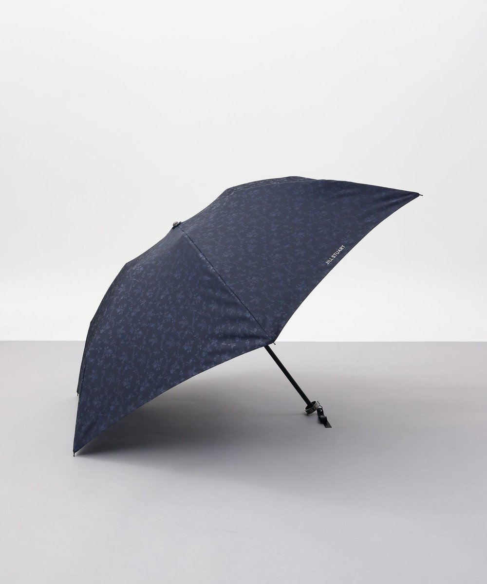 【アウロラ/AURORA】のJILL STUART(ジル スチュアート)アンティーク小花 フルーツジャカード雨傘 (折り畳み・ミニ傘) インテリア・キッズ・メンズ・レディースファッション・服の通販 founy(ファニー) 　ファッション　Fashion　レディースファッション　Fashion for Women　レイングッズ・傘・晴雨兼用傘　Umbrellas & Rain Gear　アンティーク　Antique-Inspired　ジャカード／ジャガード　Jacquard, Woven Pattern　ファブリック　Fabric, Textile　エレガント 上品　Elegant　傘　Umbrella, Parasol　ネイビー|ID: prp329100004634749 ipo3291000000033490465