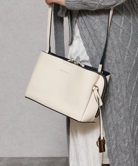 【スタイルコード/STYLE CODE】の【先行予約開始】【MERCURYDUO/マーキュリーデュオ】ワーク ショルダーバッグ 人気、トレンドファッション・服の通販 founy(ファニー) ファッション Fashion レディースファッション Fashion for Women バッグ Bags シンプル Simple, Minimal スマホ Smartphone, Mobile Device 財布 Wallet, Purse ポケット Pocket, Pocket Detail マグネット Magnet, Magnetic Closure ワーク Workwear, Utility Style 旅行 Travel エレガント 上品 Elegant |ID:prp329100004635474