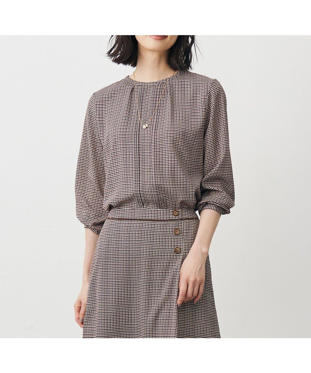 【ジェイ プレス/J.PRESS】のデシンハウンドトゥースプリント ブラウス インテリア・キッズ・メンズ・レディースファッション・服の通販 founy(ファニー) 　ファッション　Fashion　レディースファッション　Fashion for Women　トップス・カットソー　Cut & Sew Tops　シャツ・ブラウス・オフィスカジュアル　Elegant Blouses & Button-Ups　インナー　Innerwear　ギャザー　Gathered, Ruffled　クラシック　Classic, Timeless Style　ジャケット　Jacket, Outerwear　フロント　Front, Front Design　プリント　Print, Printed Pattern　エレガント 上品　Elegant　秋　Autumn　A/W・秋冬　Autumn/Winter　長袖　Long Sleeve, Full Sleeve　ブラウン系|ID: prp329100004635496 ipo3291000000033385573