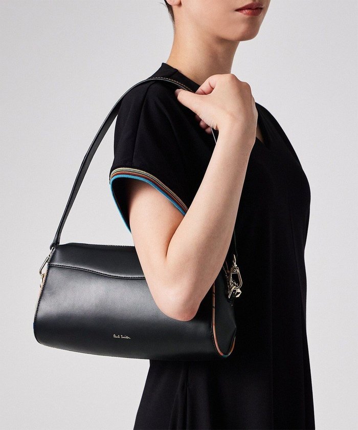 【ポール スミス/Paul Smith】のNewスワールトリム ハンドバッグ インテリア・キッズ・メンズ・レディースファッション・服の通販 founy(ファニー) https://founy.com/ ファッション Fashion レディースファッション Fashion for Women バッグ Bags シンプル Simple, Minimal スーツ Suit, Formalwear テクスチャー Texture, Textured Fabric パイピング Piping, Trim Design フォーマル Formal, Dressy プリント Print, Printed Pattern エレガント 上品 Elegant |ID: prp329100004636955 ipo3291000000033411425