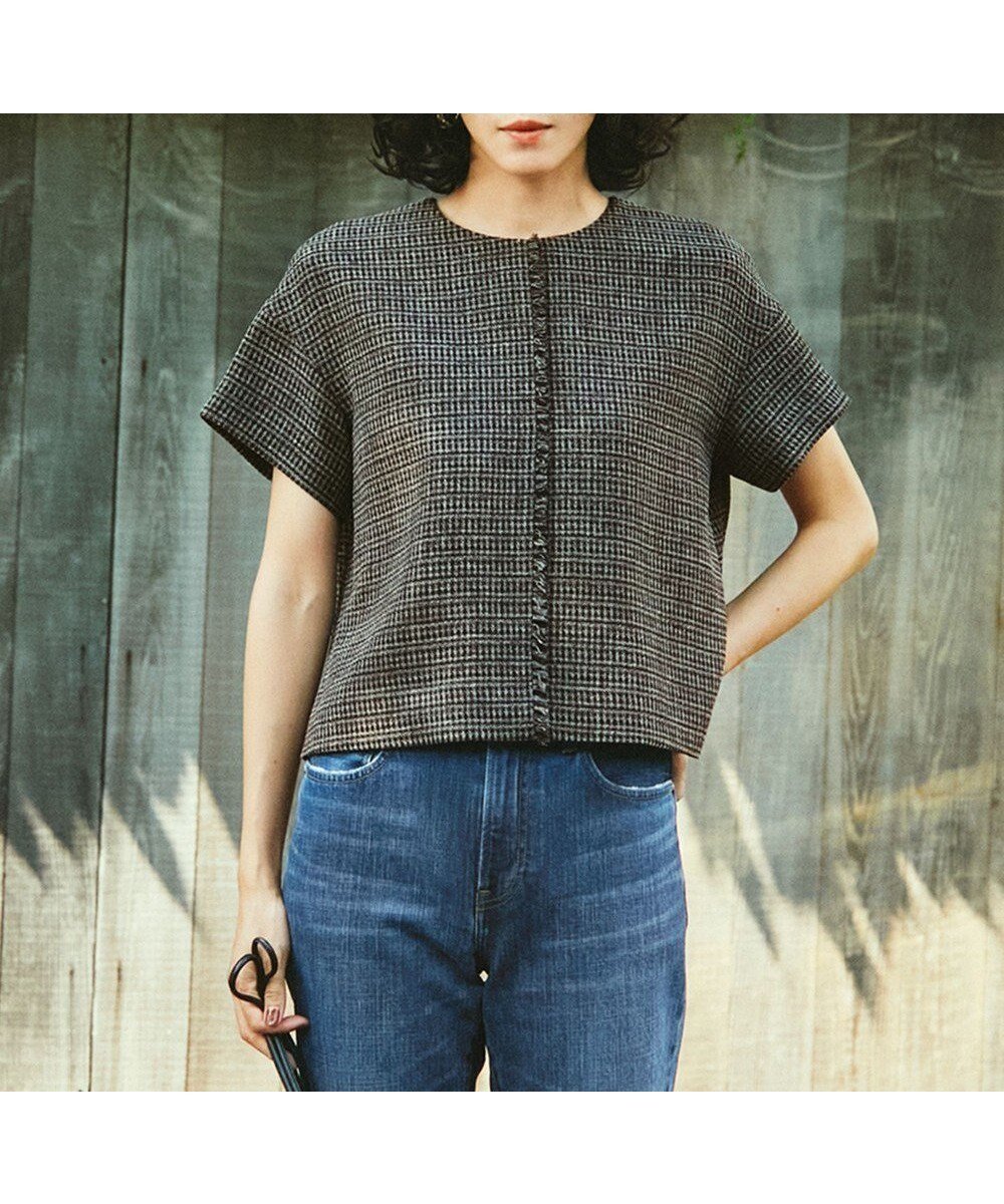 【23区/NIJYUSANKU】の【洗える】ツイーディーカラーミックス ハーフスリーブ ブラウス インテリア・キッズ・メンズ・レディースファッション・服の通販 founy(ファニー) 　ファッション　Fashion　レディースファッション　Fashion for Women　トップス・カットソー　Cut & Sew Tops　シャツ・ブラウス・オフィスカジュアル　Elegant Blouses & Button-Ups　2025年　2025　2025-2026秋冬・A/W　Autumn/Winter 2025–26 AW25–26　シンプル　Simple, Minimal　ジャケット　Jacket, Outerwear　スリーブ　Sleeve, Long Sleeve / Short Sleeve　セットアップ　Set-Up, Coordinated Outfit　センター　Center, Center Line　チェック　Check, Plaid, Tartan　デニム　Denim, Jeans Material　ハーフ　Half, Half-Length　ボトム　Bottoms, Lower Wear　ミックス　Mix, Mixed Style　洗える　Machine Washable　A/W・秋冬　Autumn/Winter　ブラウンチェック|ID: prp329100004637540 ipo3291000000034189605