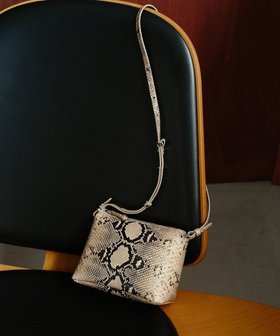 【イアクッチ/IACUCCI】のダード PITONE 人気、トレンドファッション・服の通販 founy(ファニー) ファッション Fashion レディースファッション Fashion for Women シェイプ Shape, Slim Fit シンプル Simple, Minimal スマート Smart, Elegant A/W・秋冬 Autumn/Winter 新作・新入荷 New Arrivals / New In 旅行 Travel エレガント 上品 Elegant 2025年 2025 2025-2026秋冬・A/W Autumn/Winter 2025–26 AW25–26 |ID:prp329100004638484