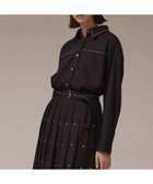 【グレース コンチネンタル/GRACE CONTINENTAL】のメタルホットフィットシャツ 人気、トレンドファッション・服の通販 founy(ファニー) ファッション Fashion レディースファッション Fashion for Women トップス・カットソー Cut & Sew Tops シャツ・ブラウス・オフィスカジュアル Elegant Blouses & Button-Ups 秋 Autumn サマー Summer, Summer Style スタッズ Studs, Metal Accents スリット Slit, Slit Detail スーツ Suit, Formalwear セットアップ Set-Up, Coordinated Outfit フィット Fit, Slim Fit A/W・秋冬 Autumn/Winter おすすめ Recommended / Our Picks thumbnail ブラック|ID: prp329100004639359 ipo3291000000033442187