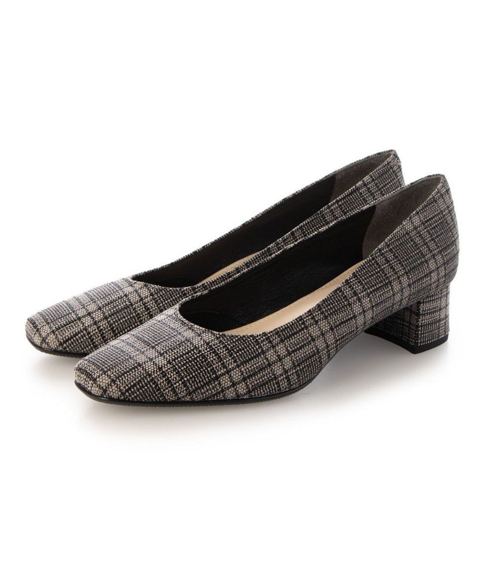 【リズ ラフィーネ/Riz raffinee】のRiz raffinee スクエアトゥプレーンパンプス インテリア・キッズ・メンズ・レディースファッション・服の通販 founy(ファニー) 　ファッション　Fashion　レディースファッション　Fashion for Women　エレガント 上品　Elegant　オケージョン　Occasion Wear　クッション　Cushion, Throw Pillow　シンプル　Simple, Minimal　スタンダード　Standard, Basic　ソックス　Socks, Hosiery　チェック　Check, Plaid, Tartan　トレンド　Trend, Trending Now　フェミニン　Feminine, Girly　フォルム　Silhouette, Form　プリント　Print, Printed Pattern　プレーン　Plain, Simple　ベーシック　Basic, Essential　マニッシュ　Mannish, Boyish　A/W・秋冬　Autumn/Winter　日本製　Made In Japan　2024年　2024　セレモニー　Ceremony　入学式　Entrance Ceremony　卒業式　Graduation Ceremony　結婚式　Wedding　ビジネス 仕事 通勤　Business / Work / Commuting　2024-2025秋冬・A/W　Autumn/Winter 2024–25 AW24–25　ブラックプリント|ID: prp329100004640265 ipo3291000000034181305