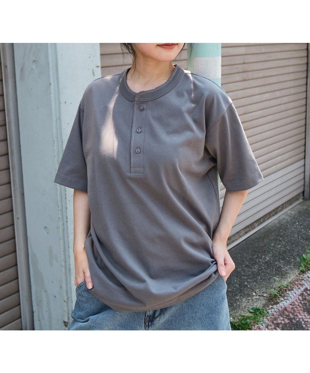 【ウィゴー/WEGO】の【ユニセックス着用ITEM/MLサイズ展開】リラックスフィットヘンリーネックT(SS) インテリア・キッズ・メンズ・レディースファッション・服の通販 founy(ファニー) 　ファッション　Fashion　レディースファッション　Fashion for Women　トップス・カットソー　Cut & Sew Tops　シャツ・ブラウス・オフィスカジュアル　Elegant Blouses & Button-Ups　ロングTシャツ・Tシャツ　Longline T-Shirts & Tees　カットソー・ベーシックTシャツ　Cut-and-Sewn Tops / Stretch Tees & Basics　インナー　Innerwear　春　Spring　秋　Autumn　カットソー　Cut and Sewn Top　カーゴパンツ　Cargo Pants, Utility Pants　シンプル　Simple, Minimal　スマホ　Smartphone, Mobile Device　スラックス　Slacks, Dress Pants　ベーシック　Basic, Essential　メンズ　Men's, Menswear　無地　Plain, Solid Color　リラックス　Relax, Relaxed Fit　ワイド　Wide, Wide Fit　A/W・秋冬　Autumn/Winter　新作・新入荷　New Arrivals / New In　夏　Summer　柄1|ID: prp329100004640502 ipo3291000000033456940