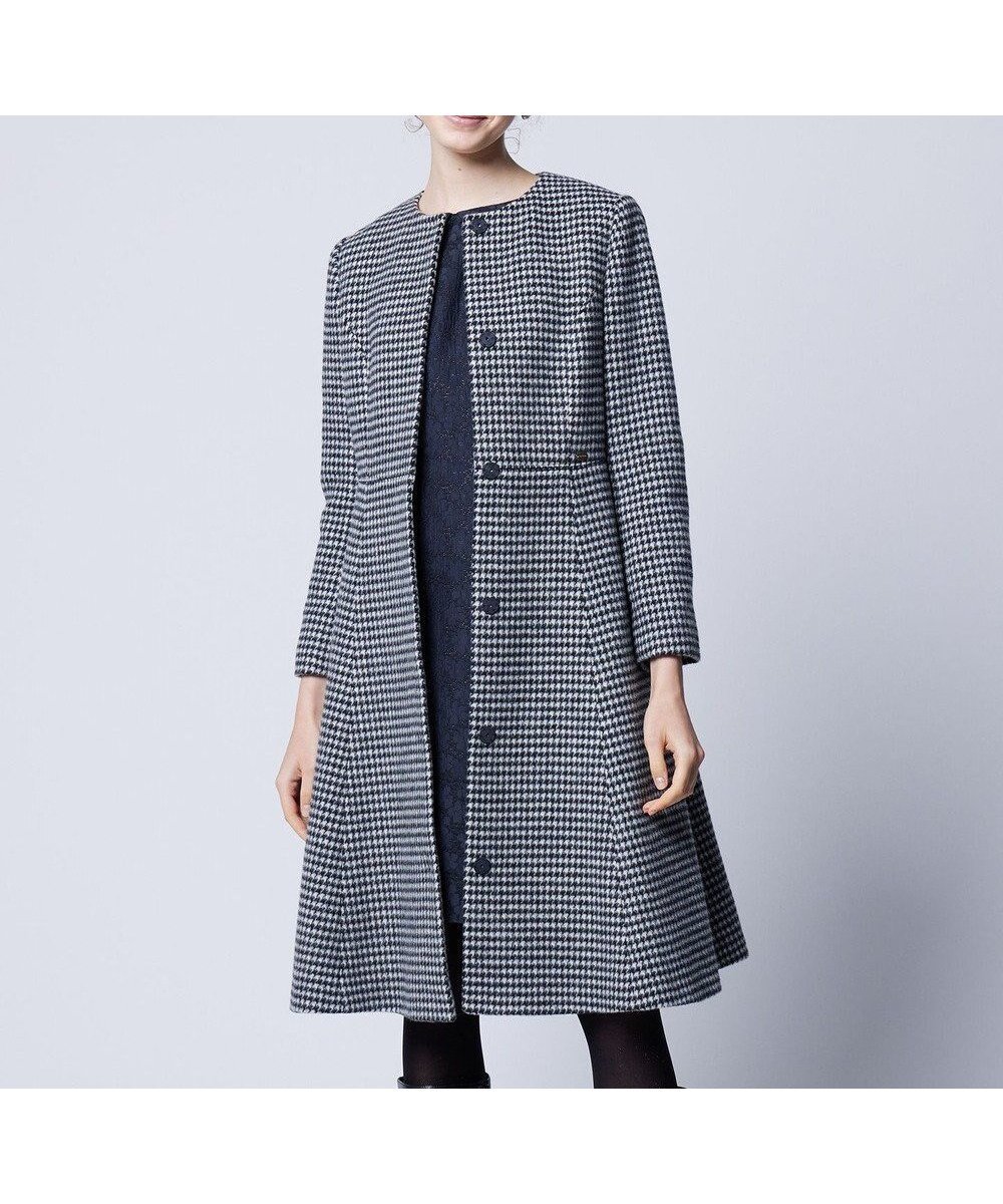 【トッカ/TOCCA】の【消臭】RHYTHMIC PACE 千鳥柄コート インテリア・キッズ・メンズ・レディースファッション・服の通販 founy(ファニー) 　ファッション　Fashion　レディースファッション　Fashion for Women　アウター　Coat / Outerwear Collection　コート・ロングコート・ピーコート　Long Coats, Peacoats & More　レディースジャケット・軽アウター　Jackets　おすすめ　Recommended / Our Picks　クラシカル　Classical, Vintage-Inspired　ジャケット　Jacket, Outerwear　ドレス　Dress, One-Piece　フェミニン　Feminine, Girly　ラベンダー　Lavender　エレガント 上品　Elegant　定番　Standard, Basic Item　A/W・秋冬　Autumn/Winter　雑誌　Magazine, Fashion Magazine　ブラック系|ID: prp329100004641681 ipo3291000000033474937