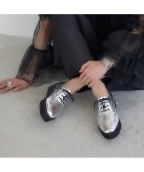 【モード エ ジャコモ/MODE ET JACOMO】のcarino 【レイン対応】レースアッププラットフォーム 人気、トレンドファッション・服の通販 founy(ファニー) ファッション Fashion レディースファッション Fashion for Women おすすめ Recommended / Our Picks アーモンドトゥ Almond Toe Shoes オケージョン Occasion Wear シューズ Shoes, Footwear シンプル Simple, Minimal スタイリッシュ Stylish, Fashionable スタンダード Standard, Basic トレンド Trend, Trending Now ドレス Dress, One-Piece ビジネス 仕事 通勤 Business / Work / Commuting ベーシック Basic, Essential レイン Rain, Rainproof 厚底 Platform Shoes 軽量 Lightweight, Ultra Light |ID:prp329100004641892