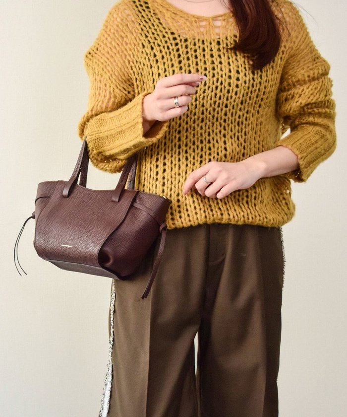 【インター ショシュール/INTER-CHAUSSURES】の【LORISTELLA】レザーミニトートバッグ インテリア・キッズ・メンズ・レディースファッション・服の通販 founy(ファニー) https://founy.com/ ファッション Fashion レディースファッション Fashion for Women バッグ Bags イタリア Italy スタイリッシュ Stylish, Fashionable パターン Pattern, Design Print ファブリック Fabric, Textile フェミニン Feminine, Girly フォルム Silhouette, Form モダン Modern, Contemporary ラップ Wrap, Wrap Design 人気 Popular, Best Seller |ID: prp329100004642200 ipo3291000000033609368