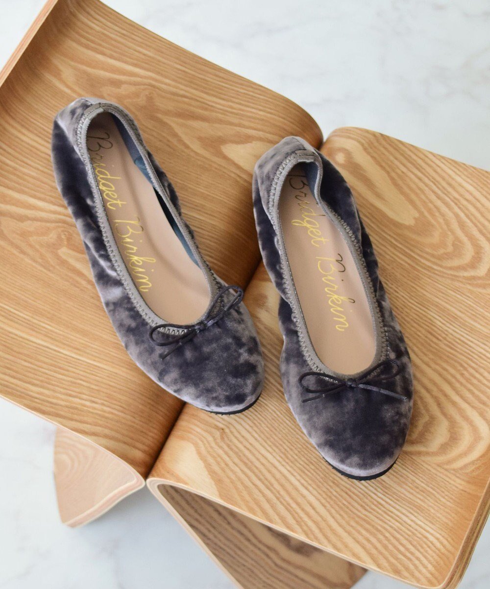 【ブリジット バーキン/Bridget Birkin】の【Bridget Birkin】ラウンドデイリーバレエシューズ インテリア・キッズ・メンズ・レディースファッション・服の通販 founy(ファニー) ファッション Fashion レディースファッション Fashion for Women インソール Shoe Insole シューズ Shoes, Footwear バレエ Ballet, Ballet Style フィット Fit, Slim Fit リボン Ribbon, Bow 抗菌 Antibacterial, Bacteria-Resistant グレー雑材|ID: prp329100004642278 ipo3291000000033833679