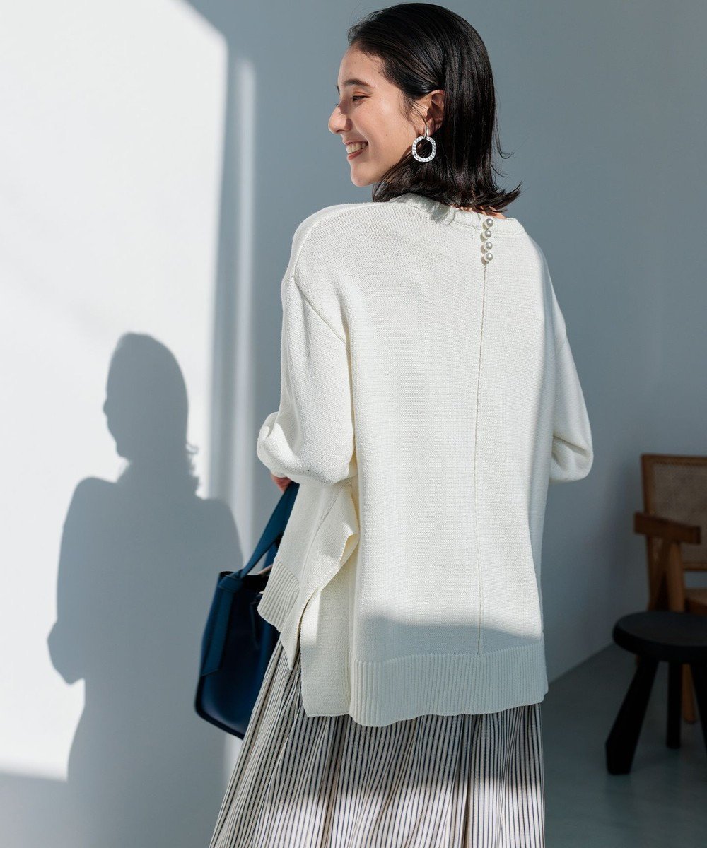 【組曲/KUMIKYOKU】のSOBANEラメプルオーバー ニット 人気、トレンドファッション・服の通販 founy(ファニー) 　ファッション　Fashion　レディースファッション　Fashion for Women　トップス・カットソー　Cut & Sew Tops　ニット　Knit Tops & Sweaters　カジュアルプルオーバー・ニットトップス　Pullovers & Knit Tops / Casual Pullovers　おすすめ　Recommended / Our Picks　アクリル　Acrylic Material　カットソー　Cut and Sewn Top　カーディガン　Cardigan, Knitwear　コンパクト　Compact, Small Size　シンプル　Simple, Minimal　スリット　Slit, Slit Detail　セーター　Sweater, Knitwear　バランス　Balance, Style Balance　パール　Pearl, Pearl Accent　夏　Summer　春　Spring　S/S・春夏　SS, Spring/Summer, Warm Season　 other-1|ID: prp329100004642705 ipo3291000000033489043