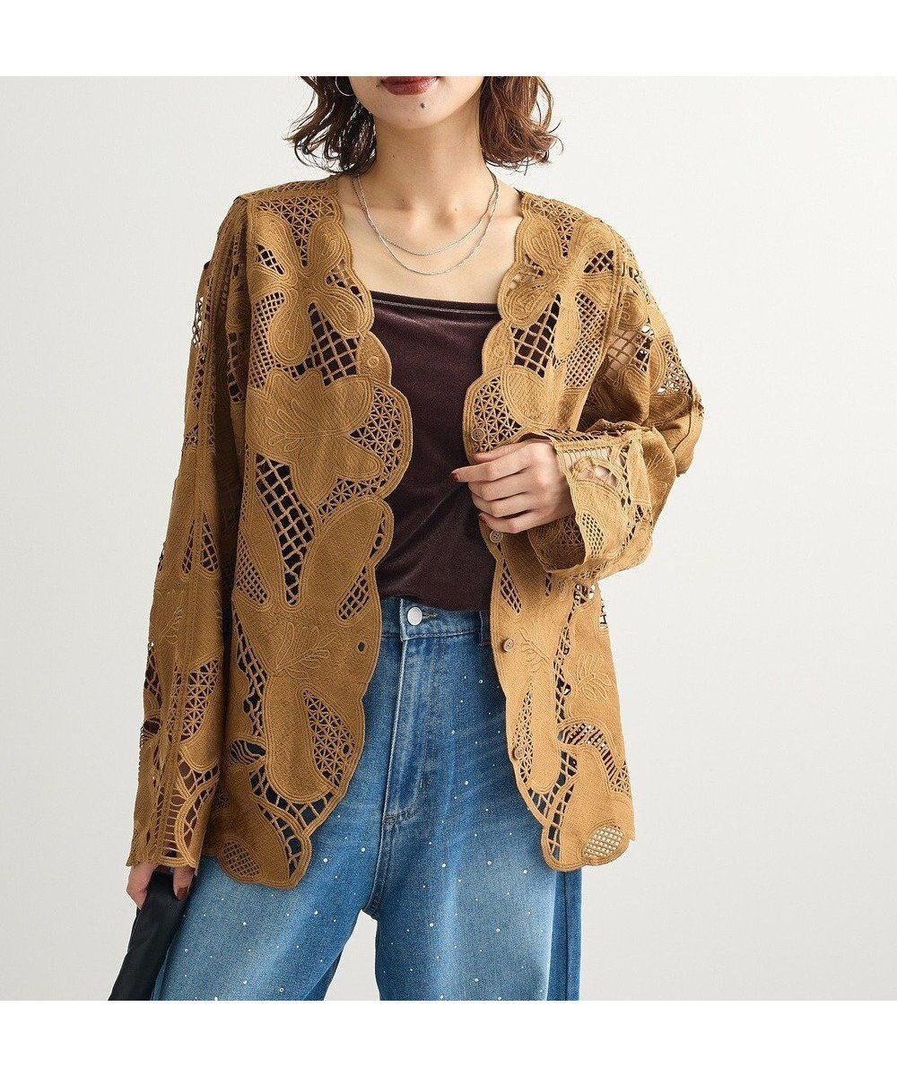 【グリーンパークス/Green Parks】の・ELENCARE DUE レーシーカーディガン インテリア・キッズ・メンズ・レディースファッション・服の通販 founy(ファニー) 　ファッション　Fashion　レディースファッション　Fashion for Women　トップス・カットソー　Cut & Sew Tops　カーディガン・羽織り　Layered Style Cardigans　新作・新入荷　New Arrivals / New In　おすすめ　Recommended / Our Picks　インナー　Innerwear　カーディガン　Cardigan, Knitwear　スカラップ　Scallop, Scalloped Edge　フェミニン　Feminine, Girly　フラワー　Flower, Floral　ポケット　Pocket, Pocket Detail　モチーフ　Motif, Design Theme　レース　Lace, Lace Fabric　秋　Autumn　A/W・秋冬　Autumn/Winter　Camel|ID: prp329100004643051 ipo3291000000033493244