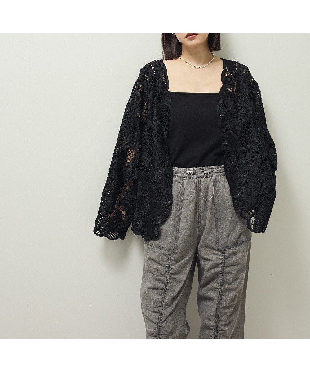 【グリーンパークス/Green Parks】の・ELENCARE DUE レーシーカーディガン インテリア・キッズ・メンズ・レディースファッション・服の通販 founy(ファニー) 　ファッション　Fashion　レディースファッション　Fashion for Women　トップス・カットソー　Cut & Sew Tops　カーディガン・羽織り　Layered Style Cardigans　新作・新入荷　New Arrivals / New In　おすすめ　Recommended / Our Picks　インナー　Innerwear　カーディガン　Cardigan, Knitwear　スカラップ　Scallop, Scalloped Edge　フェミニン　Feminine, Girly　フラワー　Flower, Floral　ポケット　Pocket, Pocket Detail　モチーフ　Motif, Design Theme　レース　Lace, Lace Fabric　秋　Autumn　A/W・秋冬　Autumn/Winter　Black|ID: prp329100004643051 ipo3291000000033540004