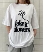 【ウィゴー/WEGO】のfake it flowersビッグT ホワイト|ID: prp329100004643109 ipo3291000000033493628
