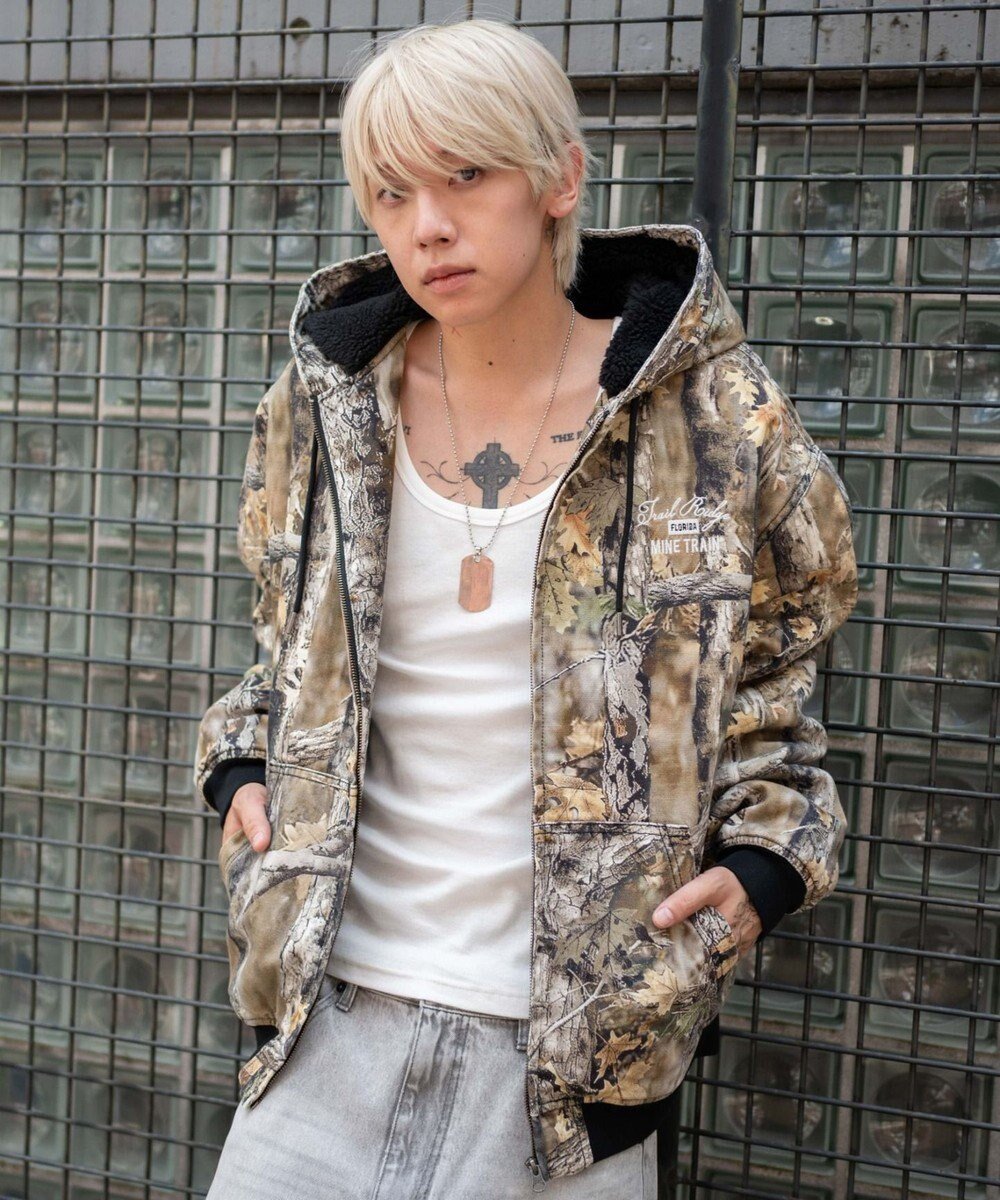【ウィゴー/WEGO】の【ユニセックス着用ITEM/MLサイズ展開】ワーカーズボアフードブルゾン インテリア・キッズ・メンズ・レディースファッション・服の通販 founy(ファニー) 　ファッション　Fashion　レディースファッション　Fashion for Women　アウター　Coat / Outerwear Collection　レディースジャケット・軽アウター　Jackets　ブルゾンジャケット・スポーティアウター　Blouson Jackets　インナー　Innerwear　秋　Autumn　カーゴパンツ　Cargo Pants, Utility Pants　シンプル　Simple, Minimal　ジャケット　Jacket, Outerwear　スマホ　Smartphone, Mobile Device　デニム　Denim, Jeans Material　トレンド　Trend, Trending Now　定番　Standard, Basic Item　パーカー　Hoodie, Parka　フロント　Front, Front Design　ブルゾン　Blouson, Bomber Jacket　ボトム　Bottoms, Lower Wear　ポケット　Pocket, Pocket Detail　防寒　Cold Protection, Winter-Ready　リアル　Real, Realistic　ワンポイント　One Point, Statement Accent　ワーク　Workwear, Utility Style　冬　Winter / This Winter　A/W・秋冬　Autumn/Winter　柄1|ID: prp329100004643135 ipo3291000000033493819