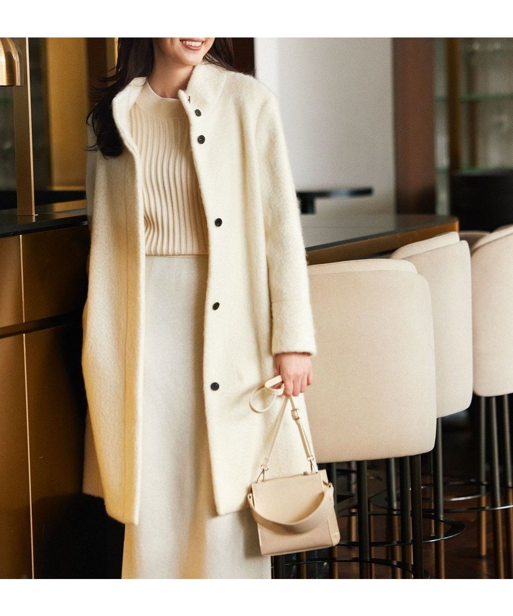 【組曲/KUMIKYOKU】のスタンドカラーシャギーコート 人気、トレンドファッション・服の通販 founy(ファニー) 　ファッション　Fashion　レディースファッション　Fashion for Women　アウター　Coat / Outerwear Collection　コート・ロングコート・ピーコート　Long Coats, Peacoats & More　レディースジャケット・軽アウター　Jackets　クラシカル　Classical, Vintage-Inspired　クラシック　Classic, Timeless Style　ジャケット　Jacket, Outerwear　スタンド　Stand Collar, Upright Stand　バランス　Balance, Style Balance　フォルム　Silhouette, Form　ミックス　Mix, Mixed Style　モダン　Modern, Contemporary　A/W・秋冬　Autumn/Winter　エレガント 上品　Elegant　 other-1|ID: prp329100004643656 ipo3291000000033569923