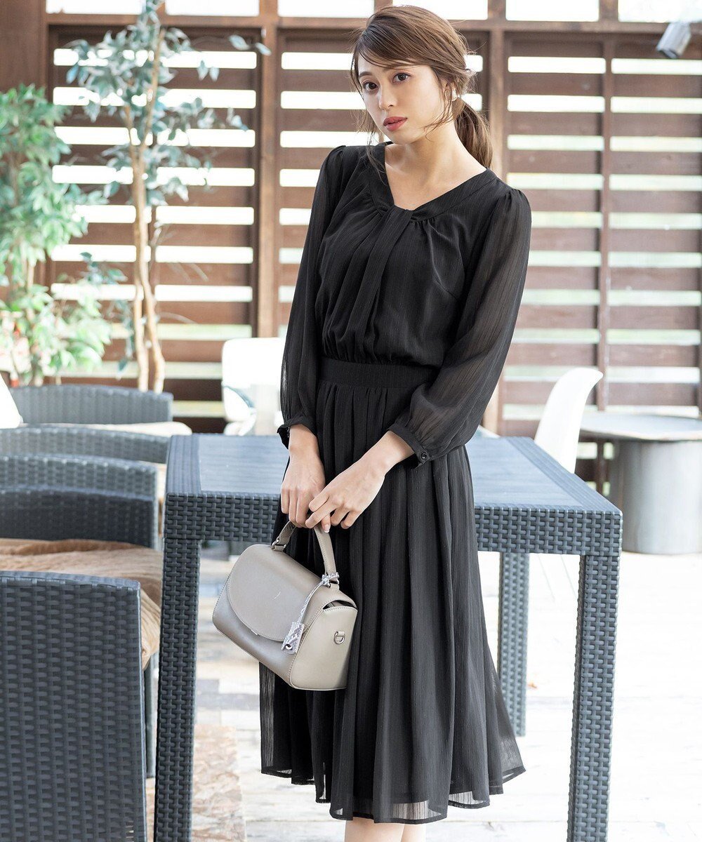【ティアクラッセ/Tiaclasse】の【新色追加・洗える】シフォンギャザーワンピース インテリア・キッズ・メンズ・レディースファッション・服の通販 founy(ファニー) ファッション Fashion レディースファッション Fashion for Women ワンピース Dresses シフォン Chiffon, Lightweight Fabric チュニック Tunic, Long Top ポケット Pocket, Pocket Detail ミドル Middle Length, Mid Height エレガント 上品 Elegant 再入荷 Restock / Back in Stock 夏 Summer 新作・新入荷 New Arrivals / New In 春 Spring S/S・春夏 SS, Spring/Summer, Warm Season 洗える Machine Washable ブラック|ID: prp329100004643678 ipo3291000000034505287