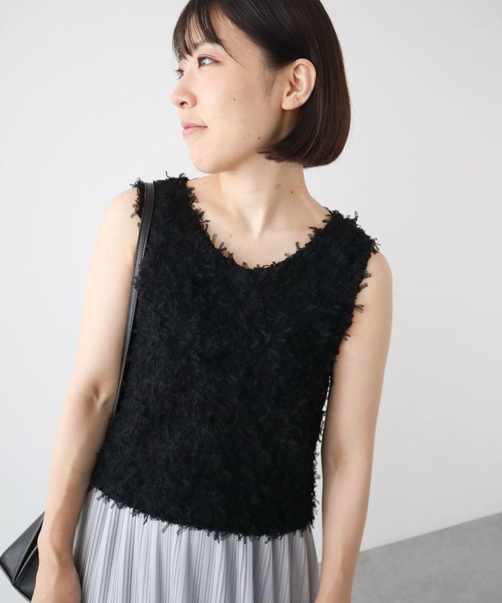 【グリーンパークス/Green Parks】の・swing by 2wayチュールヤーンベスト インテリア・キッズ・メンズ・レディースファッション・服の通販 founy(ファニー) 　ファッション　Fashion　レディースファッション　Fashion for Women　アウター　Coat / Outerwear Collection　トップス・カットソー　Cut & Sew Tops　ベスト&ジレ / 重ね着スタイル　Vests & Gilets　おすすめ　Recommended / Our Picks　フェミニン　Feminine, Girly　ベスト　Vest, Waistcoat　ポケット　Pocket, Pocket Detail　ラウンド　Round, Round Neck　A/W・秋冬　Autumn/Winter　Black|ID: prp329100004643798 ipo3291000000033502637
