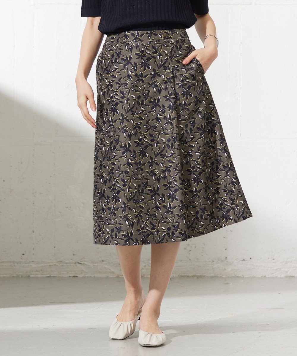 【ジェイ プレス/J.PRESS】の【洗える】ボタニカルプリント スカート インテリア・キッズ・メンズ・レディースファッション・服の通販 founy(ファニー) ファッション Fashion レディースファッション Fashion for Women スカート Skirts アシンメトリー Asymmetrical Style 春 Spring 洗える Machine Washable ボタニカル Botanical, Floral Pattern ポケット Pocket, Pocket Detail リラックス Relax, Relaxed Fit S/S・春夏 SS, Spring/Summer, Warm Season 夏 Summer エレガント 上品 Elegant ビジネス 仕事 通勤 Business / Work / Commuting カーキ系5|ID: prp329100004645625 ipo3291000000034253287