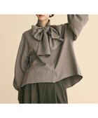 【ハッシュニュアンス/#Newans】の【洗濯機可】ビックリボンパウダリーブラウス チャコール|ID: prp329100004645774 ipo3291000000033872937