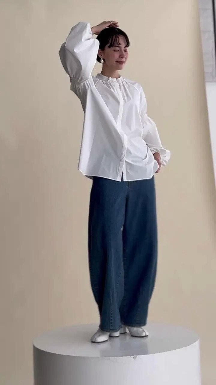 【ハッシュニュアンス/#Newans】の【洗濯機可/撥水】シャーリングネック ボリュームスリーブシャツ インテリア・キッズ・メンズ・レディースファッション・服の通販 founy(ファニー) 　ファッション　Fashion　レディースファッション　Fashion for Women　トップス・カットソー　Cut & Sew Tops　シャツ・ブラウス・オフィスカジュアル　Elegant Blouses & Button-Ups　ボリューム袖・フリルスリーブブラウス　Voluminous & Ruffle Sleeves / Puffy Sleeve Tops　インナー　Innerwear　ギャザー　Gathered, Ruffled　シャーリング　Shirring, Ruched　ストレッチ　Stretch, Stretchy Fabric　タフタ　Taffeta, Structured Fabric　バランス　Balance, Style Balance　洗える　Machine Washable　A/W・秋冬　Autumn/Winter　ホワイト|ID: prp329100004645775 ipo3291000000034634364