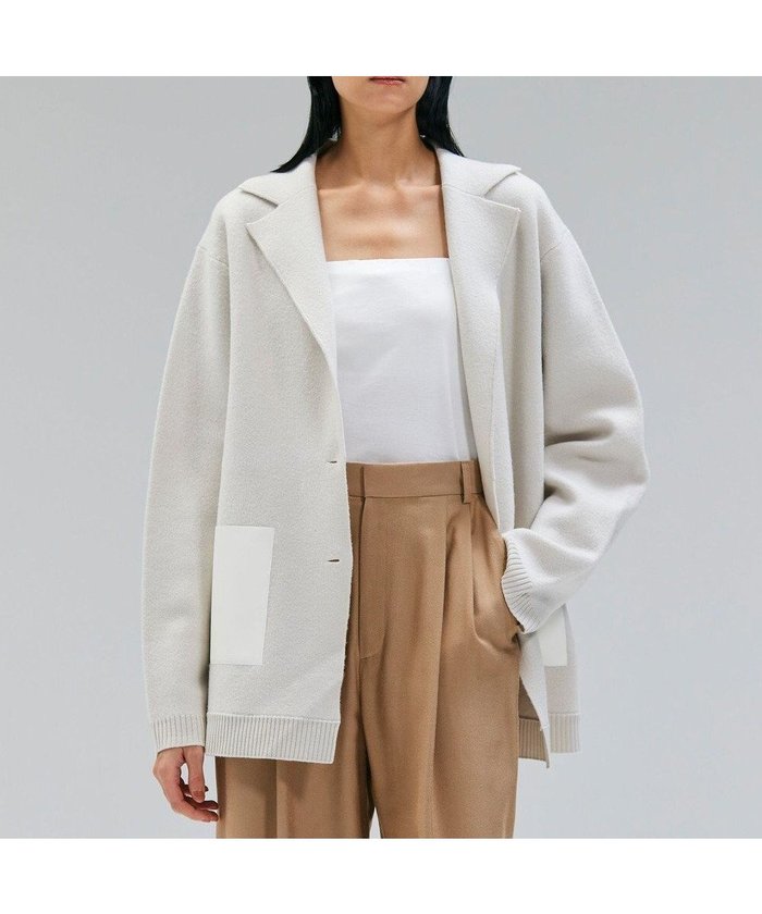 【ベイジ,/BEIGE,】のCHICORA / レーザーポケット付きウールニットジャケット インテリア・キッズ・メンズ・レディースファッション・服の通販 founy(ファニー) https://founy.com/ ファッション Fashion レディースファッション Fashion for Women アウター Coat / Outerwear Collection レディースジャケット・軽アウター Jackets インナー Innerwear クラシック Classic, Timeless Style シンプル Simple, Minimal ジャケット Jacket, Outerwear セーター Sweater, Knitwear ポケット Pocket, Pocket Detail ロング Long, Long-Length A/W・秋冬 Autumn/Winter 新作・新入荷 New Arrivals / New In エレガント 上品 Elegant ビジネス 仕事 通勤 Business / Work / Commuting |ID: prp329100004645887 ipo3291000000033532346