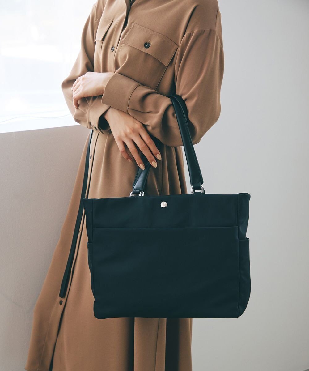 【トプカピ/TOPKAPI】の【Breath TOPKAPI】ナイロン 多機能 A4 トートバッグ / 撥水 人気、トレンドファッション・服の通販 founy(ファニー) 　ファッション　Fashion　レディースファッション　Fashion for Women　バッグ　Bags　傘　Umbrella, Parasol　軽量　Lightweight, Ultra Light　シンプル　Simple, Minimal　スマート　Smart, Elegant　フィット　Fit, Slim Fit　ポケット　Pocket, Pocket Detail　新作・新入荷　New Arrivals / New In　旅行　Travel　スーツケース キャリーケース　Suitcase / Carry Case　エレガント 上品　Elegant　ビジネス 仕事 通勤　Business / Work / Commuting　 other-1|ID: prp329100004646011 ipo3291000000033532897